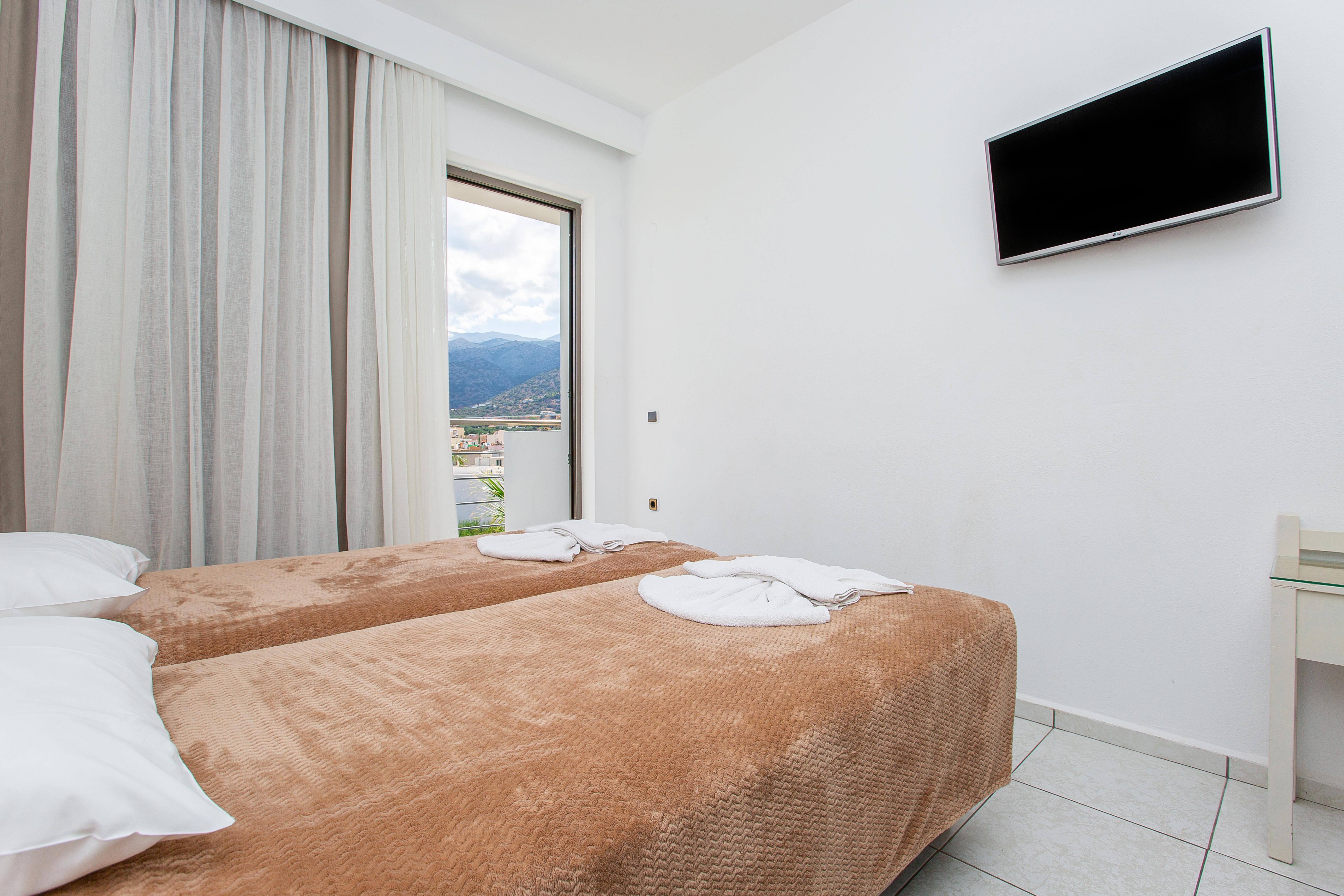 Hermes Hotel Malia Exterior foto